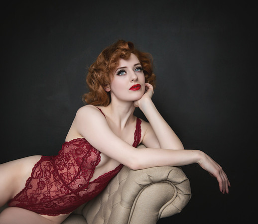 Vintage Fashion & Pin Up by Belle Privé Photography